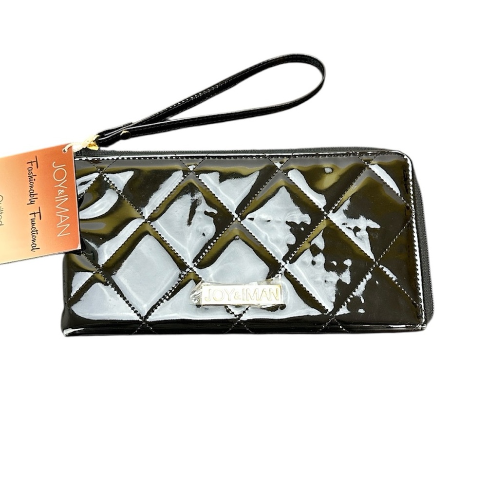 Joy & Iman Black Quilted Wristlet Wrap Around Closure Fashionably Functional